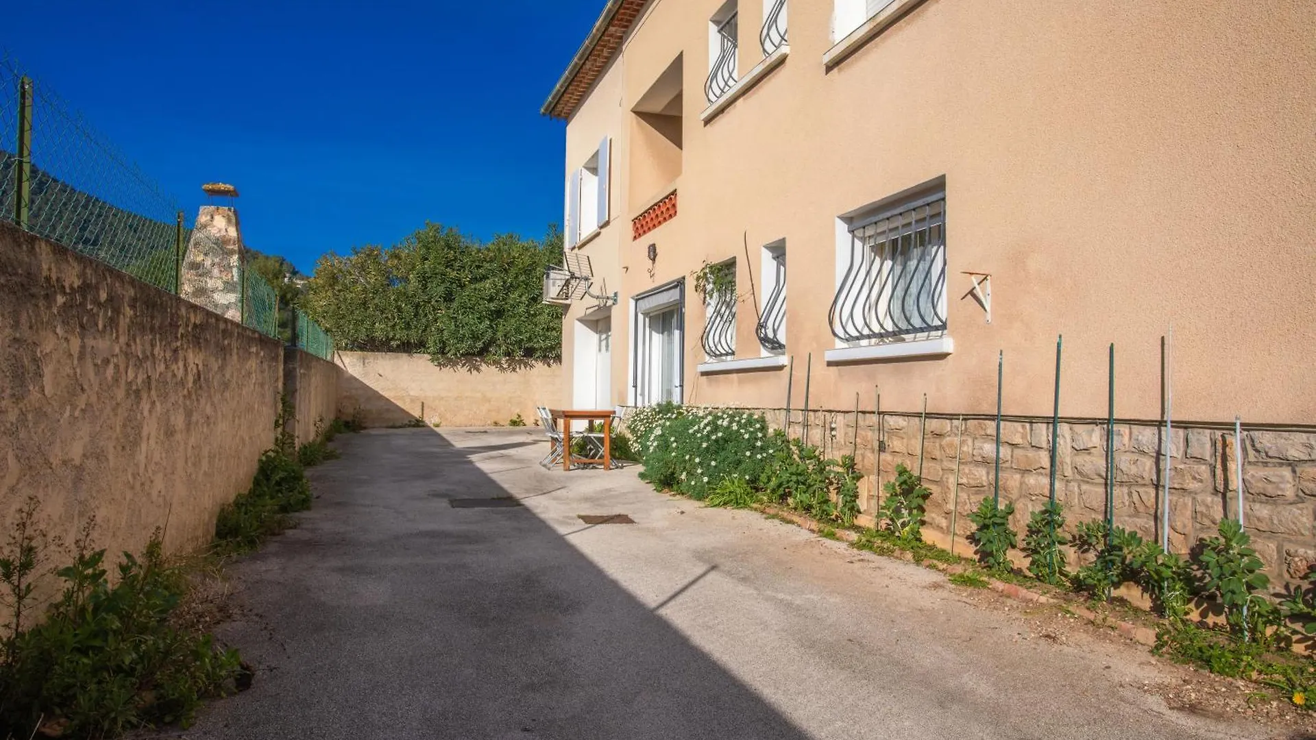 Studio Clim Proche Plage Et Parking 0*, Carqueiranne